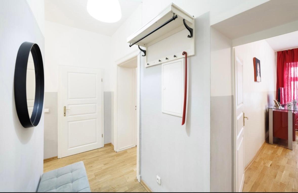 Grand Central Mitte Apartment Berlin Exterior photo